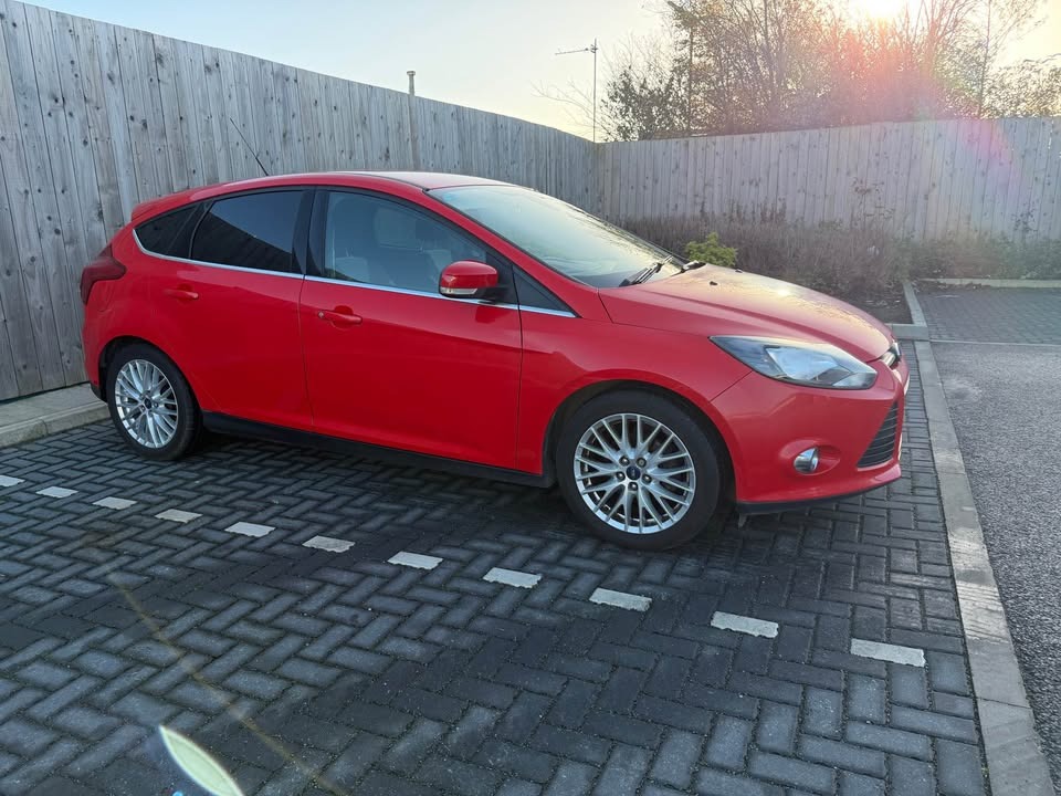 Used Ford Focus 2014 for sale - 76923125: Photo 4