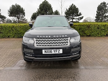 Used Land Rover Range Rover 2016 for sale - 77682045: Photo
