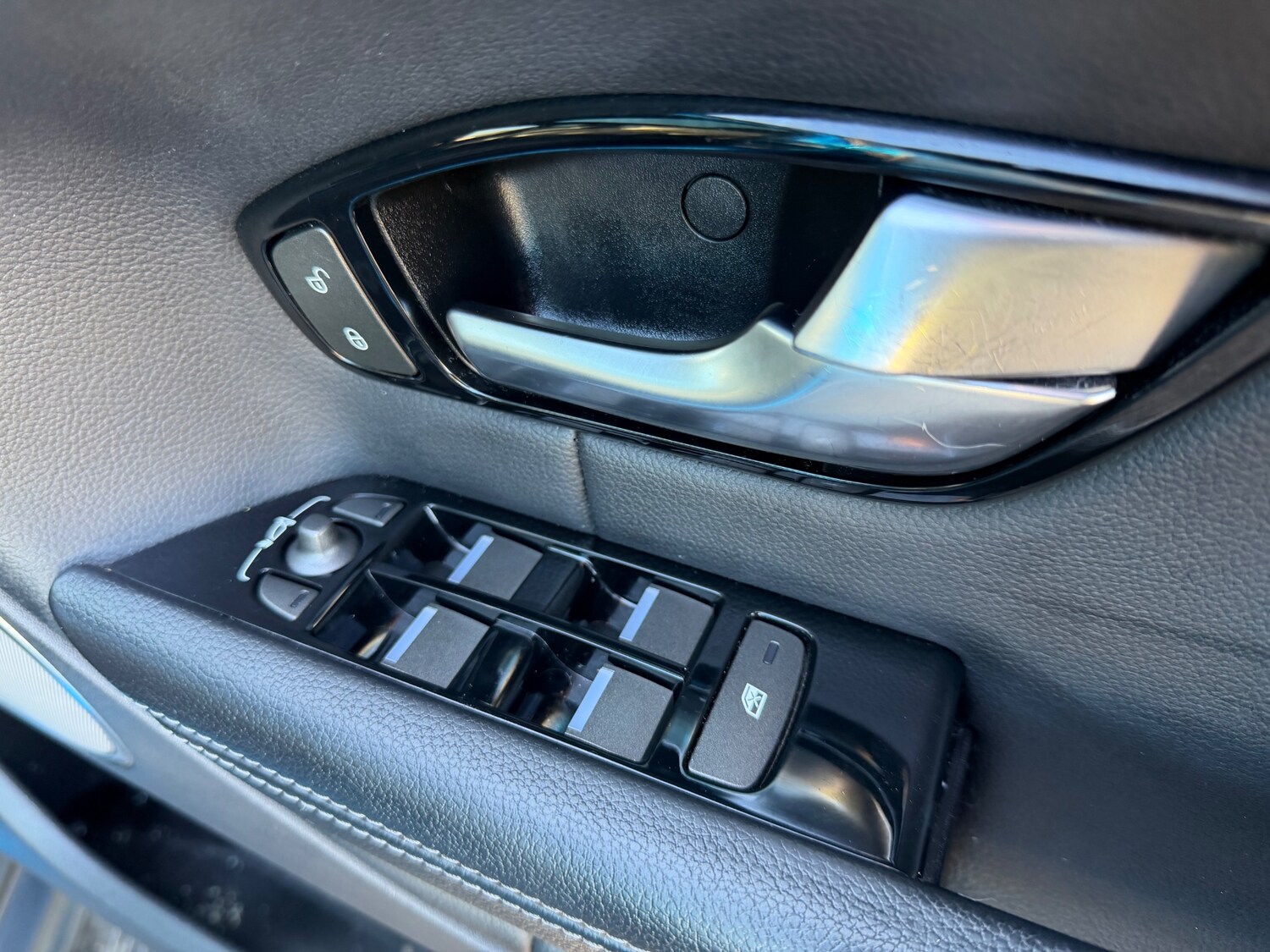 Used Land Rover Range Rover Evoque 2018 for sale - 77750094: Photo 22