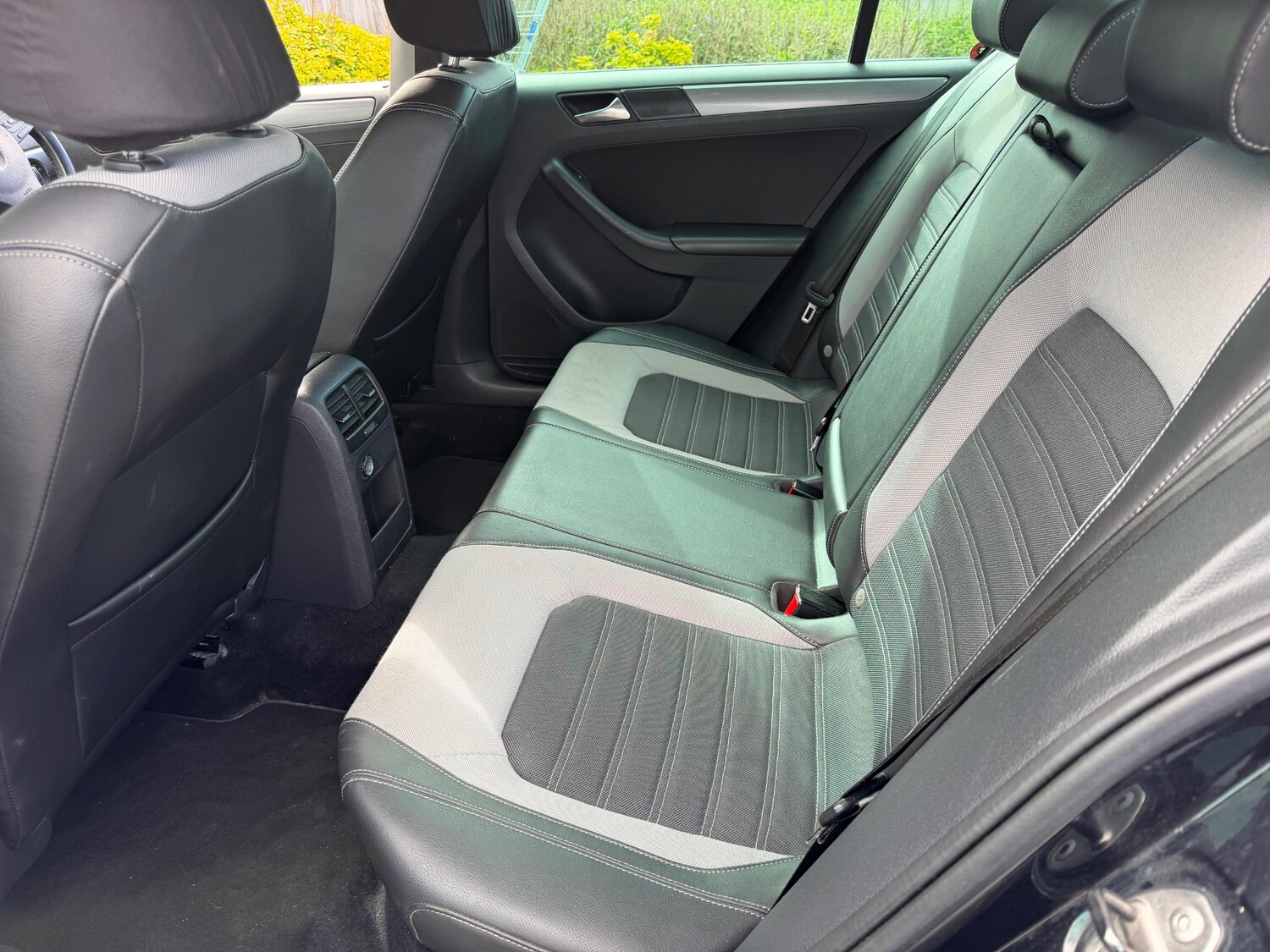 Used Volkswagen Jetta 2011 for sale - 78085088: Photo 12