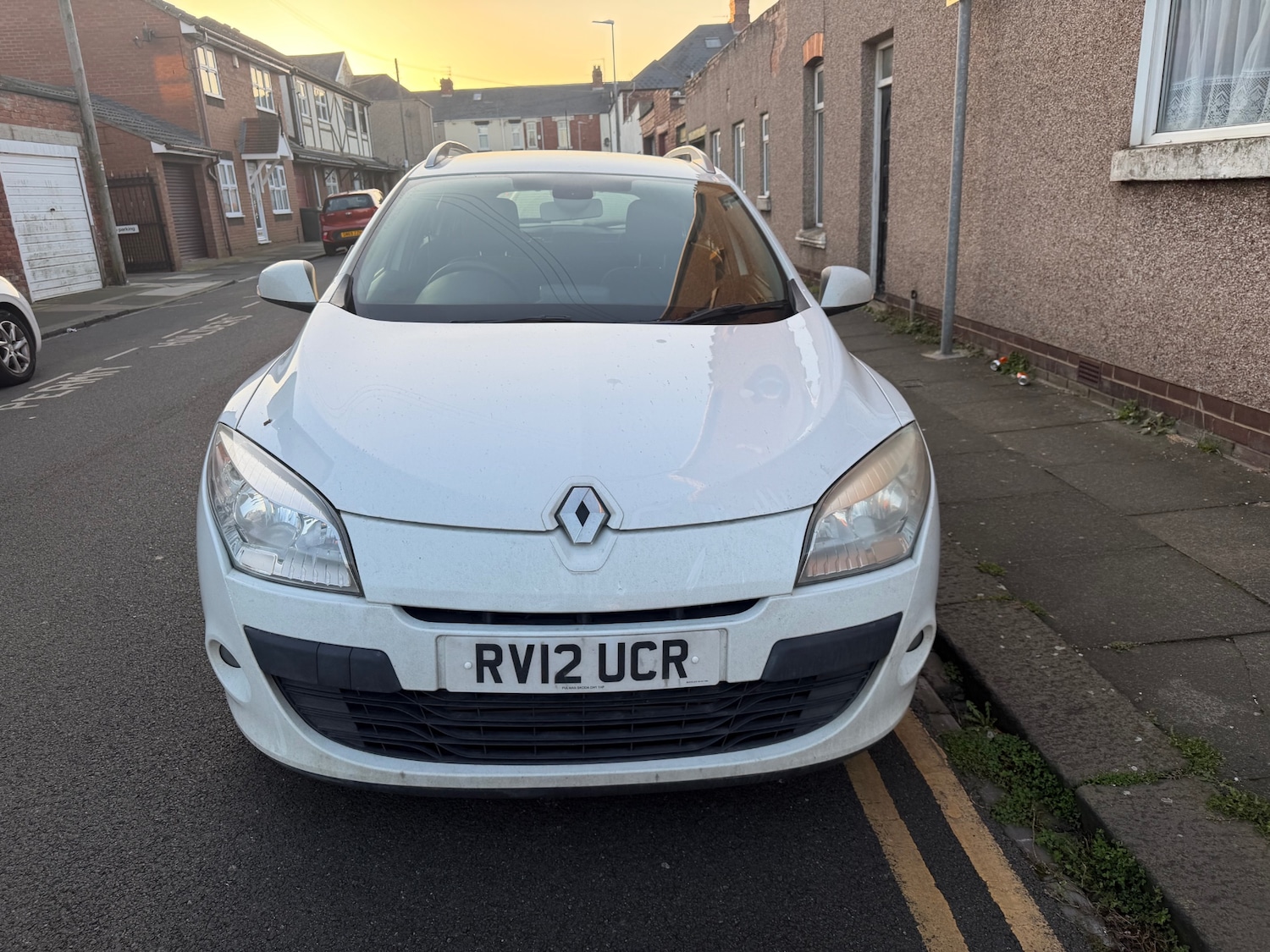 Used Renault Megane 2012 for sale - 77787272: Photo 2