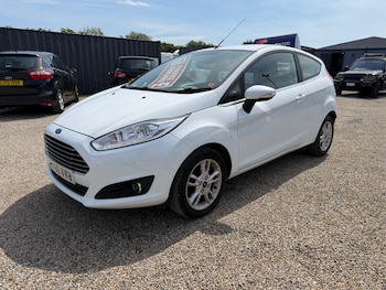 Used Ford Fiesta 2016 for sale - 78828140: Photo
