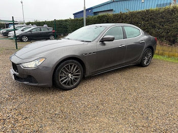 2017 (T) - V6d 4dr Auto [Luxury Pack]