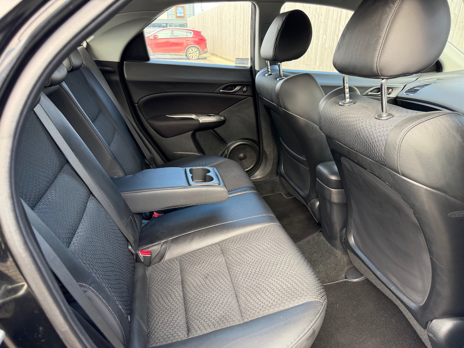 Used Honda Civic 2010 for sale - 77819034: Photo 13