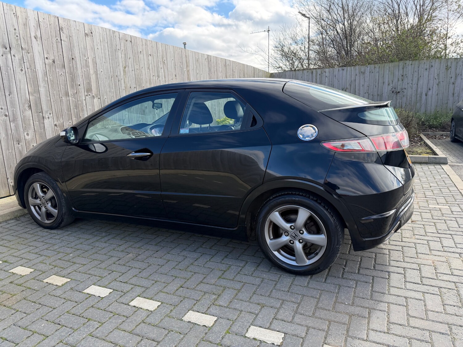 Used Honda Civic 2010 for sale - 77819034: Photo 9