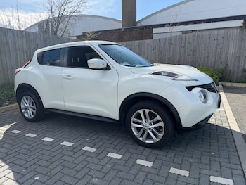Used Nissan Juke 2016 for sale - 79610937: Photo