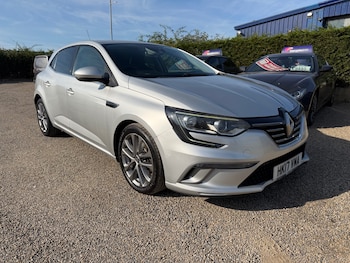 Used Renault Megane 2017 for sale - 79535211: Photo
