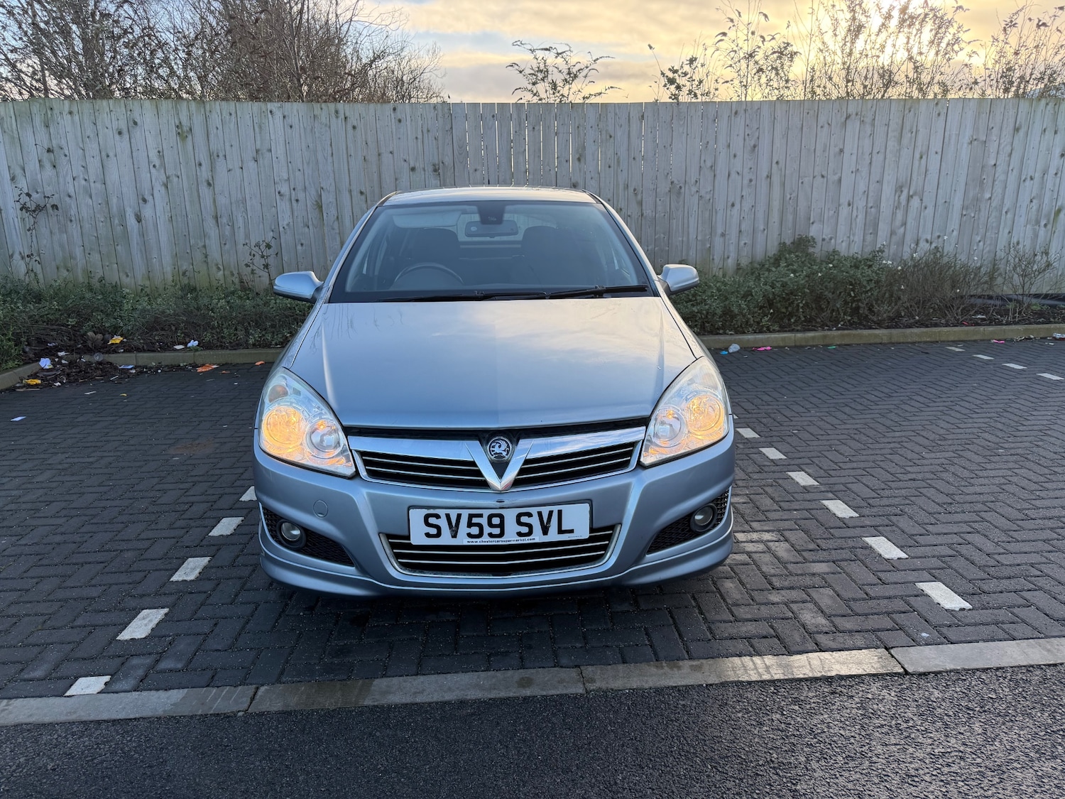 Used Vauxhall Astra 2009 for sale - 77168756: Photo 2