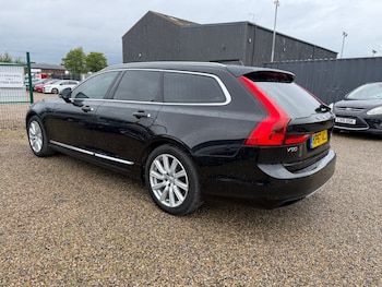 Used Volvo V90 2017 for sale - 78608494: Photo