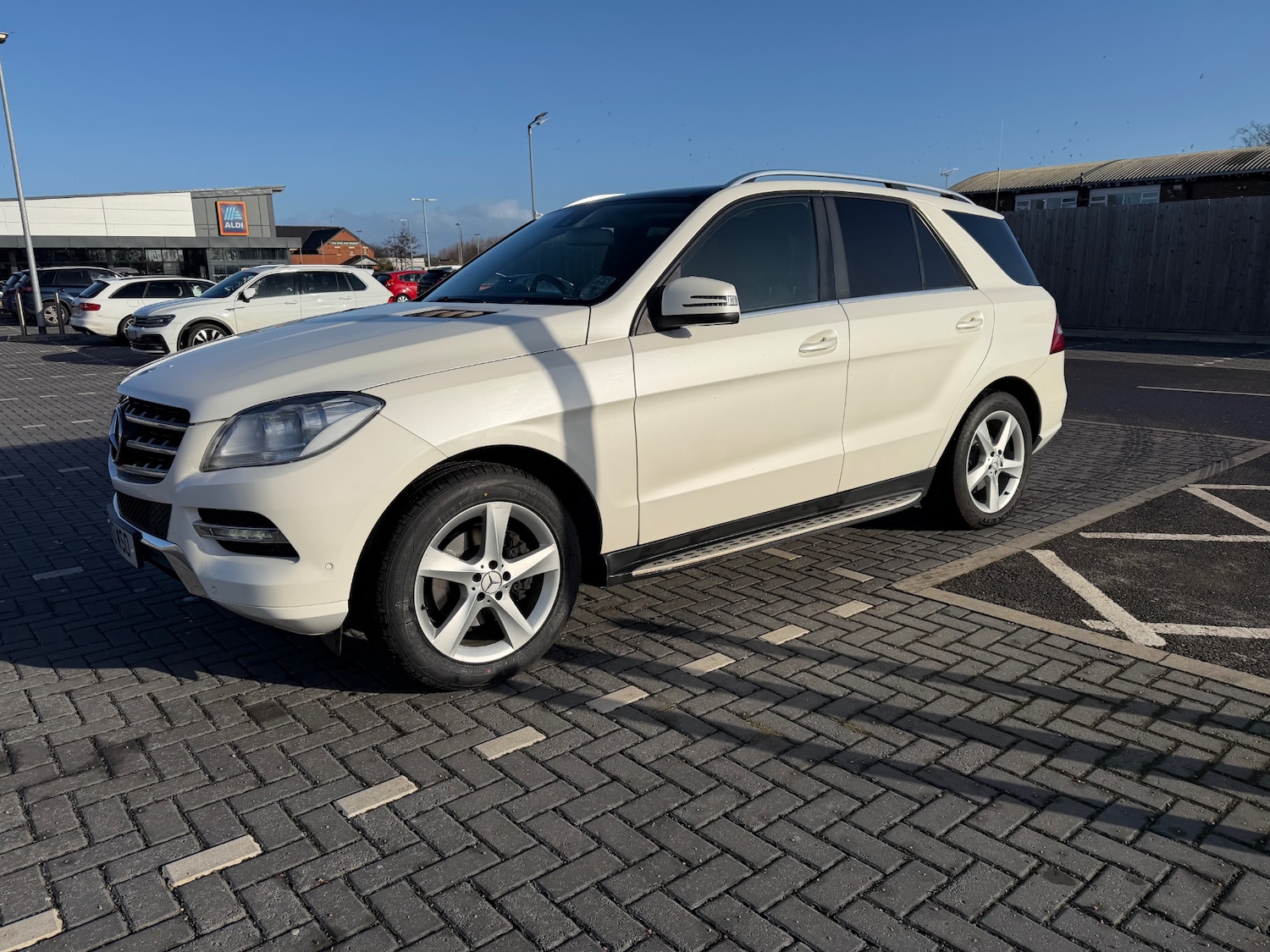 Used Mercedes-Benz M Class 2013 for sale - 77578828: Photo 3