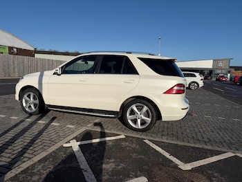 Used Mercedes-Benz M Class 2013 for sale - 77578828: Photo