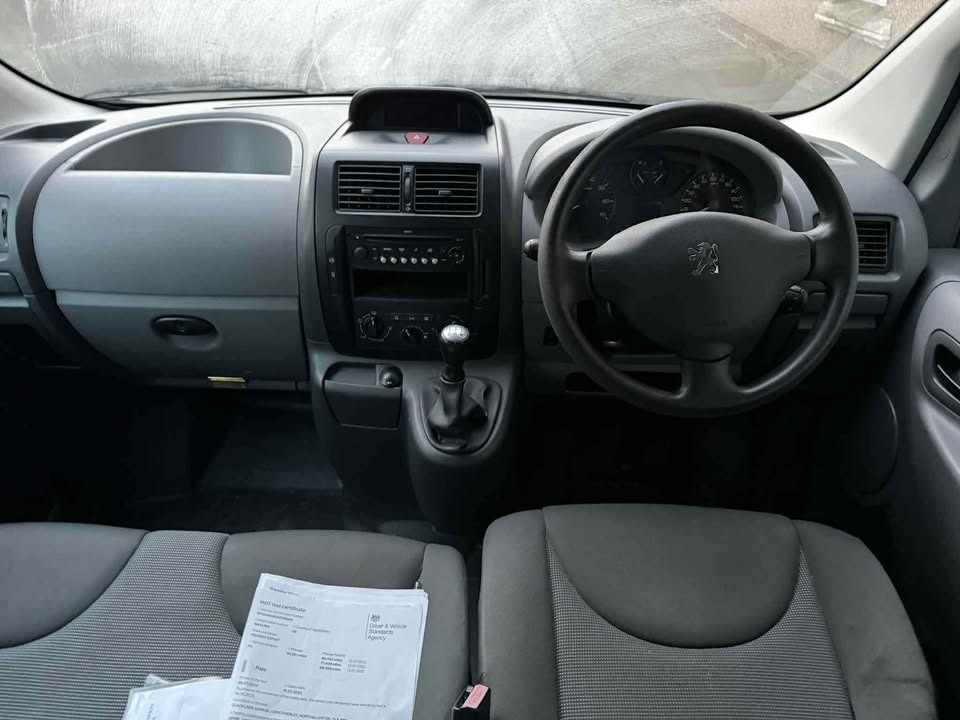Used Peugeot Expert Tepee 2010 for sale - 76923989: Photo 10