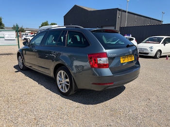 Used Skoda Octavia 2019 for sale - 78818157: Photo
