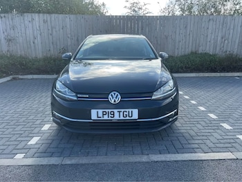 Used Volkswagen Golf 2019 for sale - 76919826: Photo