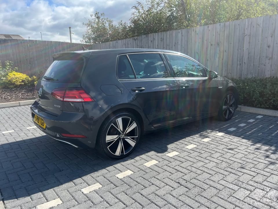 Used Volkswagen Golf 2019 for sale - 76919826: Photo 6