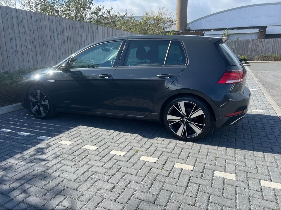 Used Volkswagen Golf 2019 for sale - 76919826: Photo 8