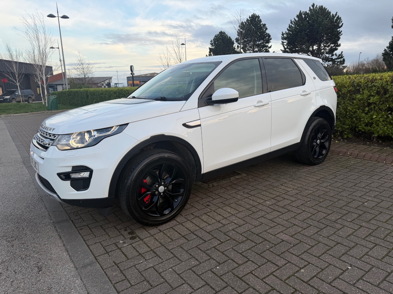 Used Land Rover Discovery Sport 2018 for sale - 77669202: Photo 4