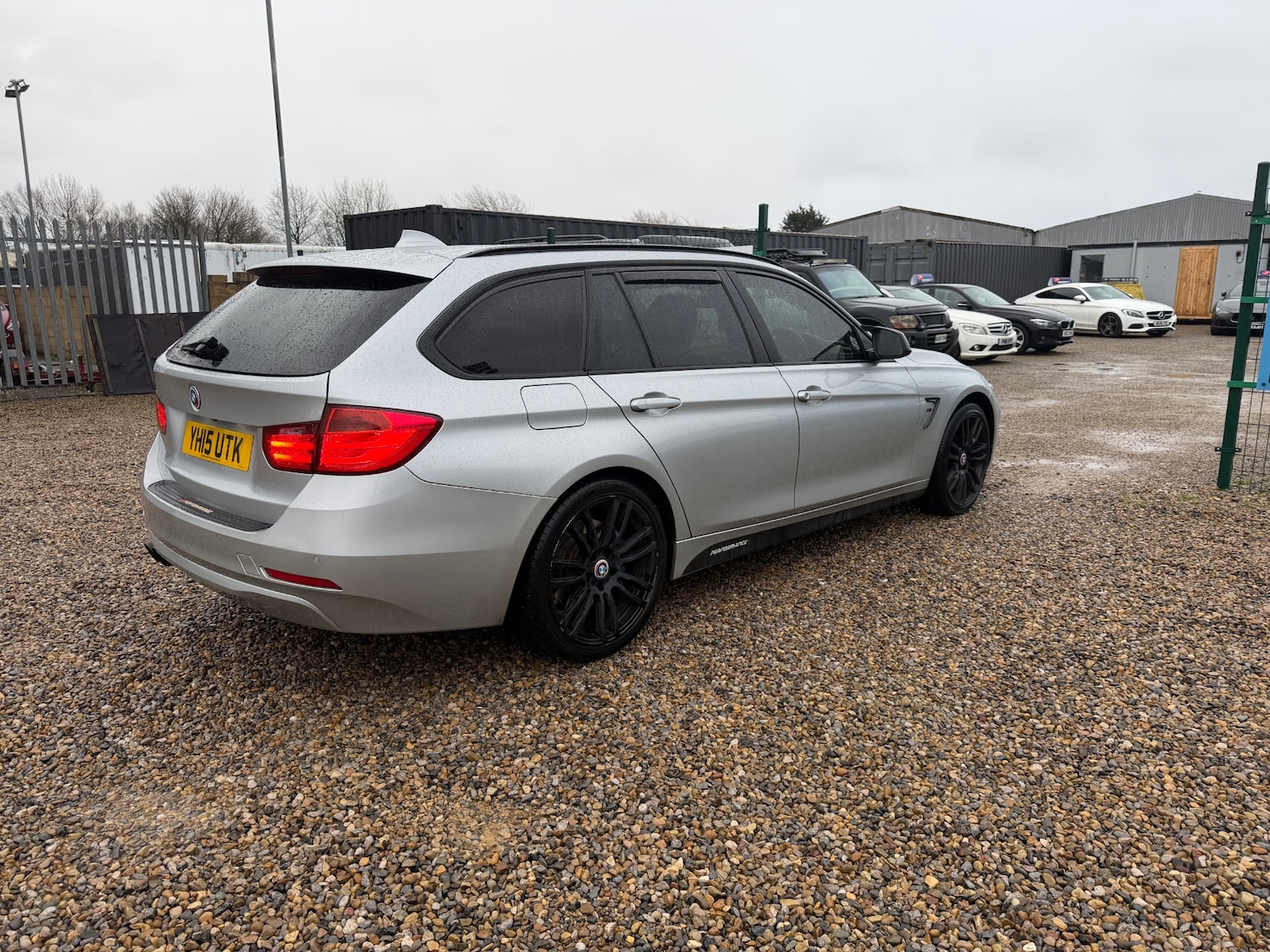 Used BMW 3 Series 2015 for sale - 77536385: Photo 3