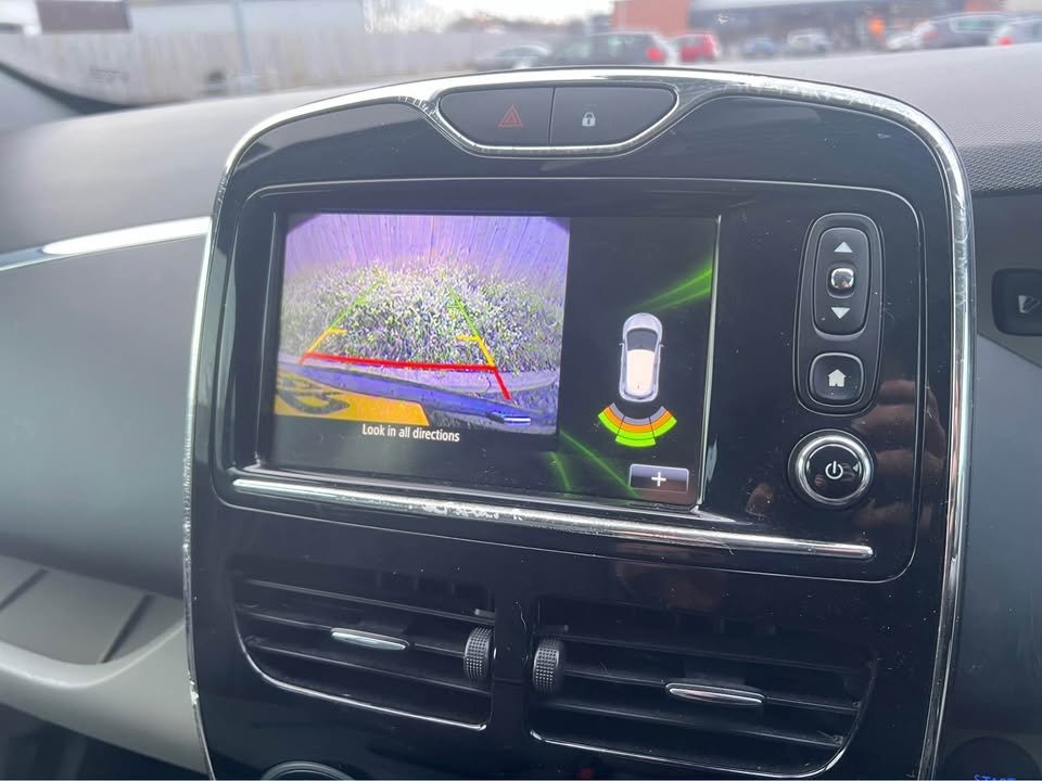 Used Renault Zoe 2015 for sale - 76931550: Photo 10