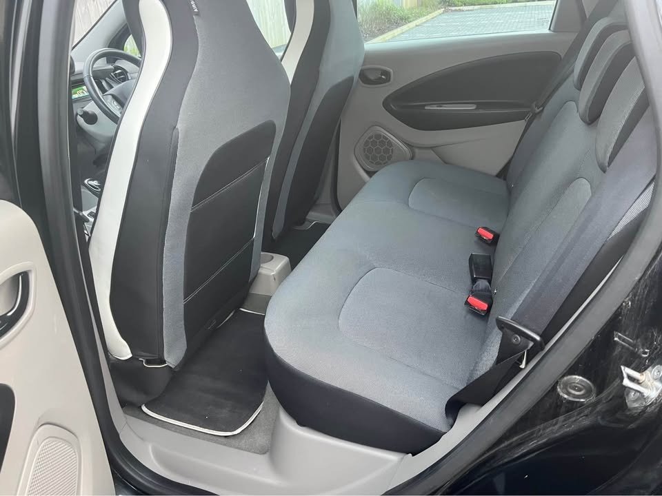 Used Renault Zoe 2015 for sale - 76931550: Photo 12