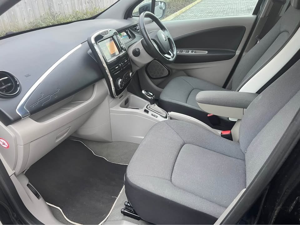 Used Renault Zoe 2015 for sale - 76931550: Photo 13