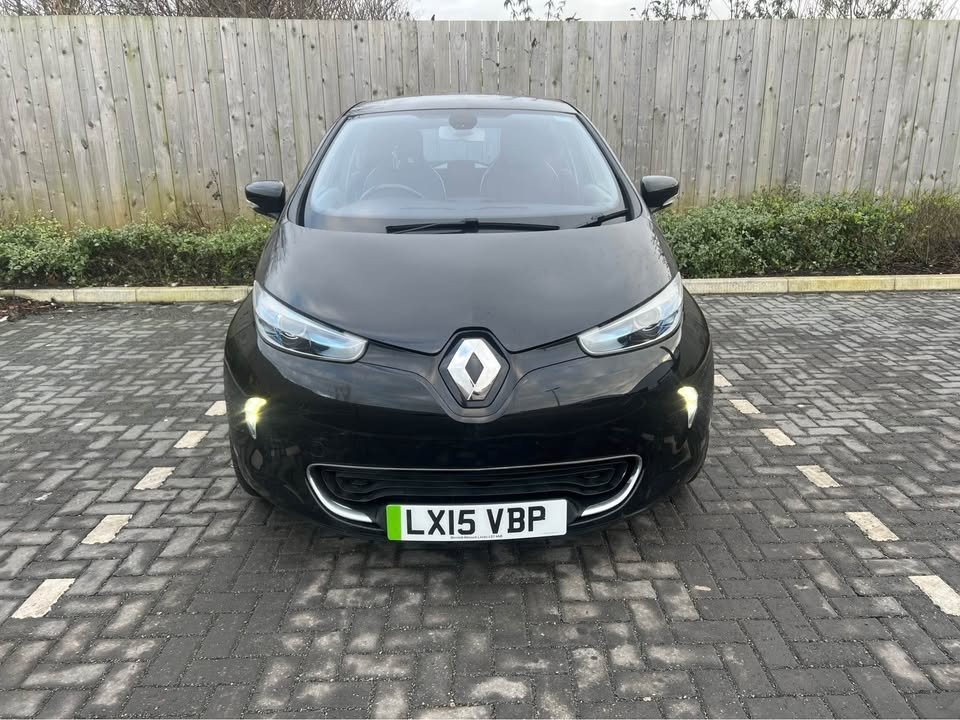 Used Renault Zoe 2015 for sale - 76931550: Photo 2
