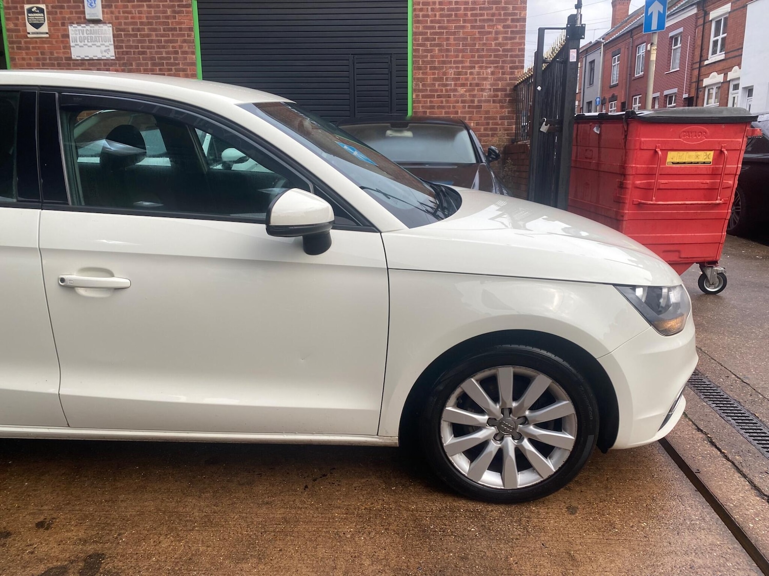 Used Audi A1 2012 for sale - 76671691: Photo 5
