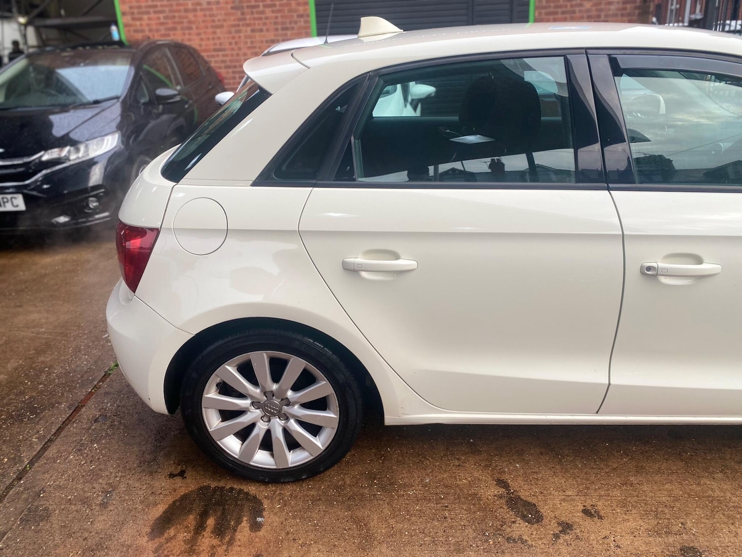 Used Audi A1 2012 for sale - 76671691: Photo 7