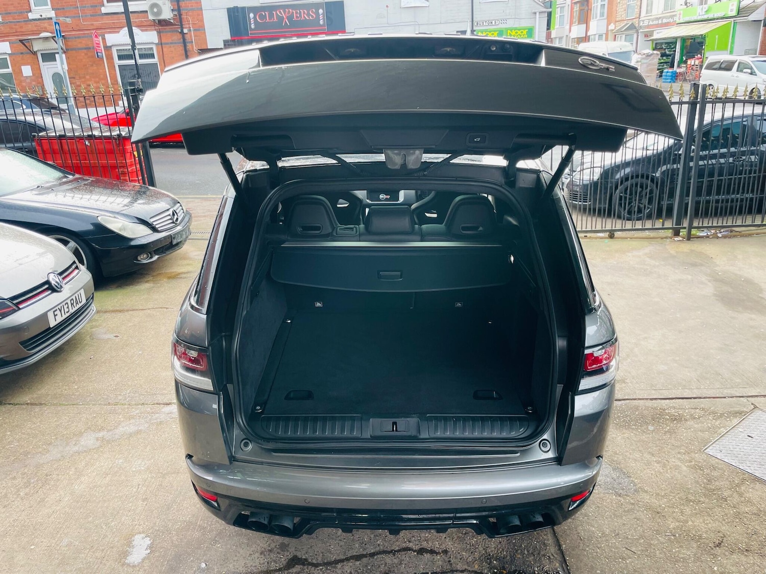 Used Land Rover Range Rover Sport 2017 for sale - 77131807: Photo 28