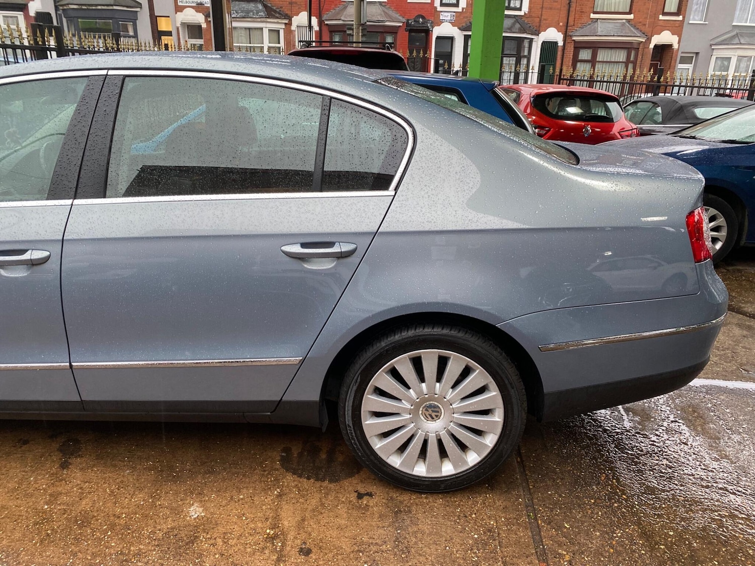 Used Volkswagen Passat 2010 for sale - 76592832: Photo 12