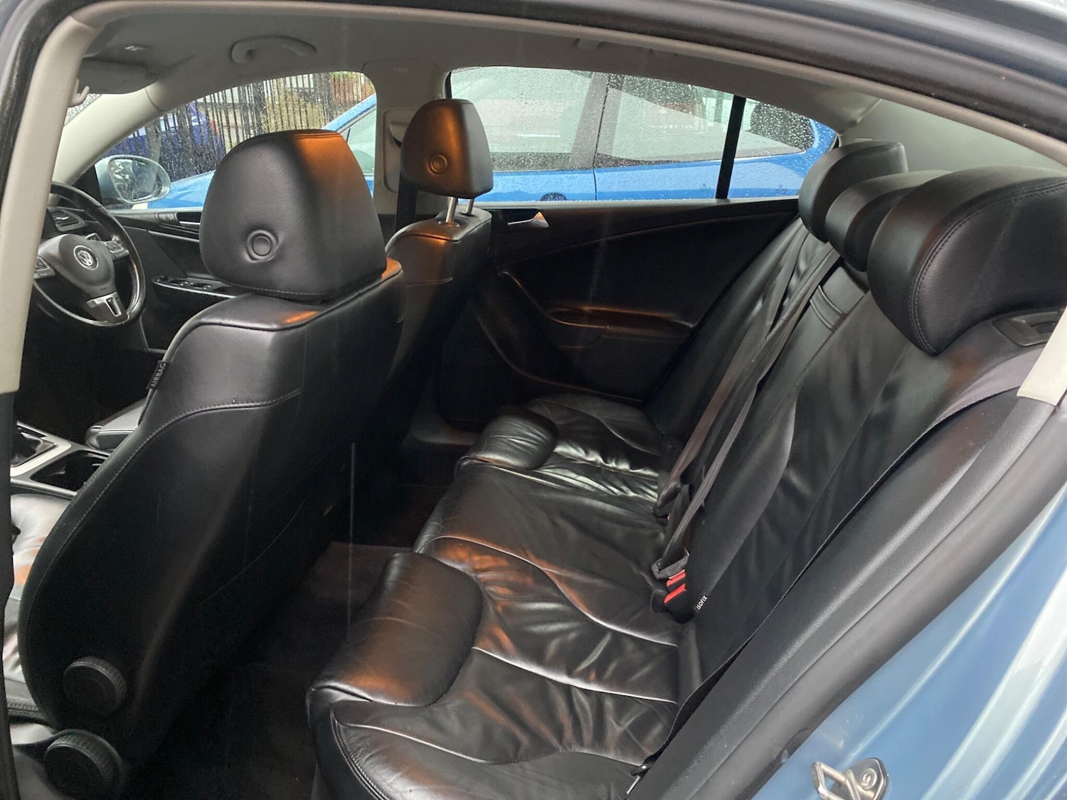 Used Volkswagen Passat 2010 for sale - 76592832: Photo 18