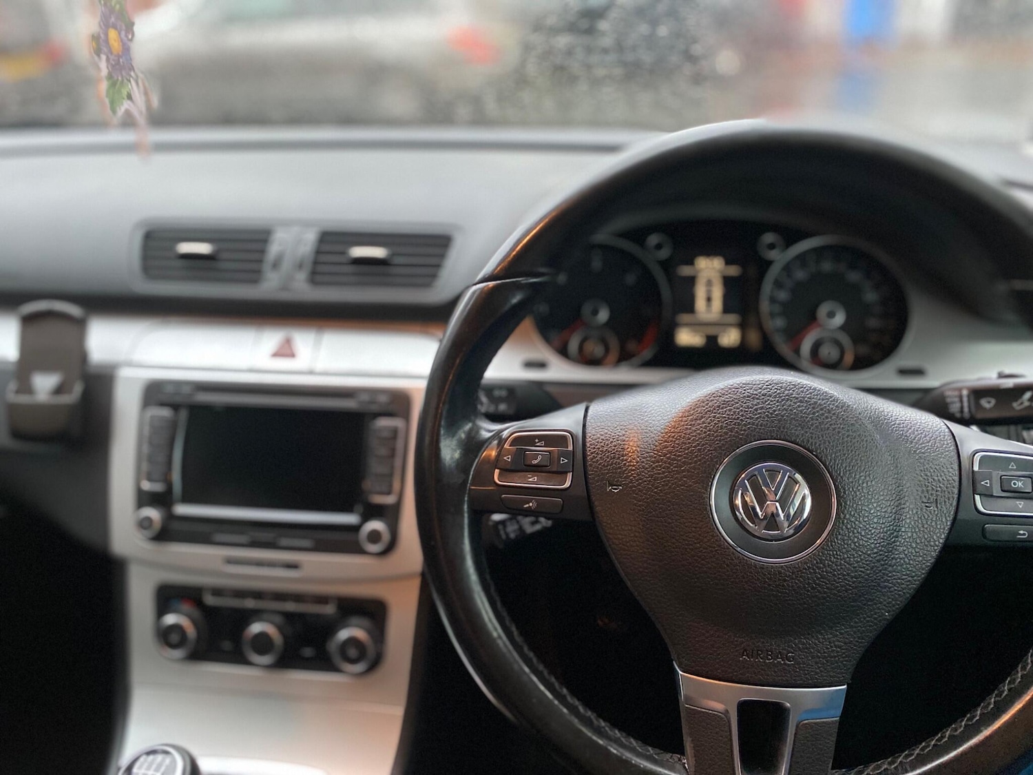 Used Volkswagen Passat 2010 for sale - 76592832: Photo 23