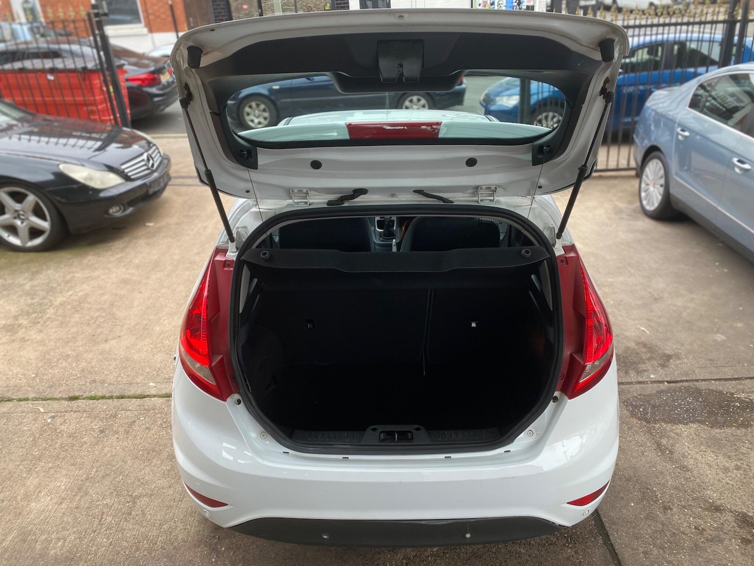 Used Ford Fiesta 2012 for sale - 76283281: Photo 19