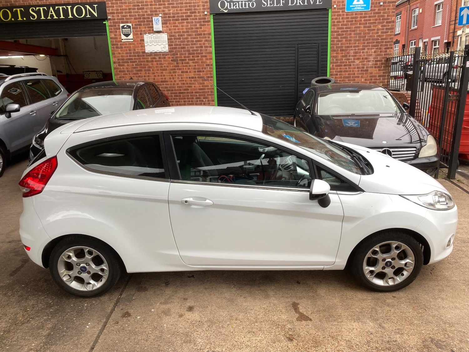 Used Ford Fiesta 2012 for sale - 76283281: Photo 7