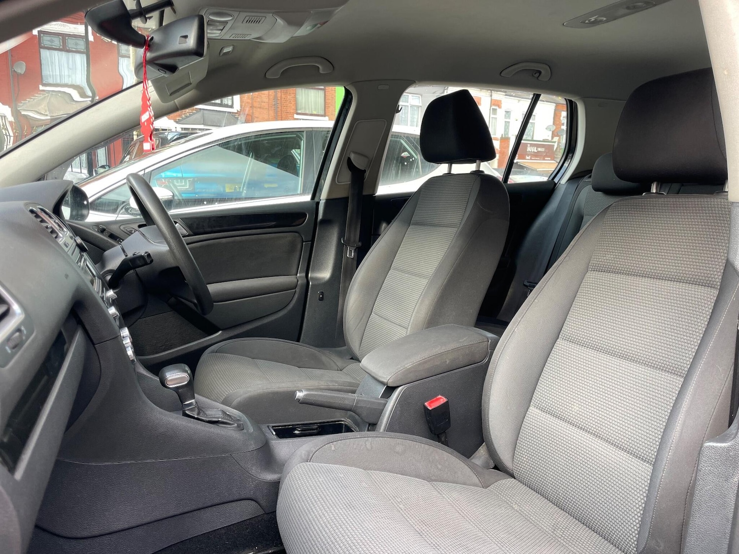 Used Volkswagen Golf 2010 for sale - 77496802: Photo 18