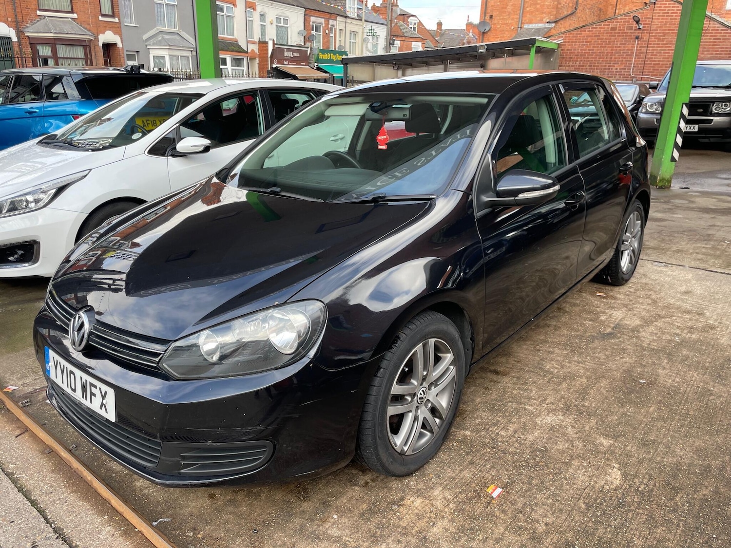 Used Volkswagen Golf 2010 for sale - 77496802: Photo 2