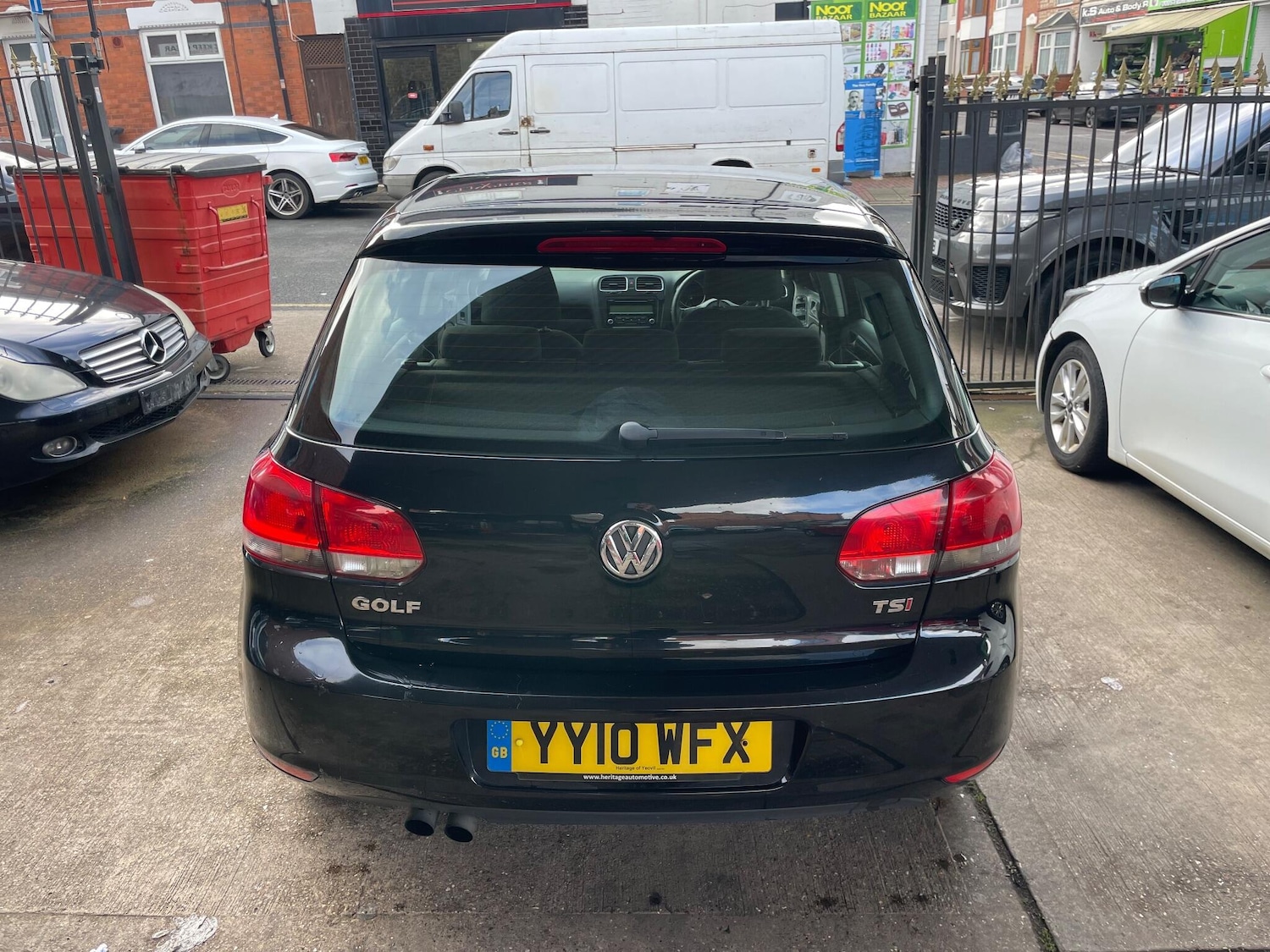 Used Volkswagen Golf 2010 for sale - 77496802: Photo 6