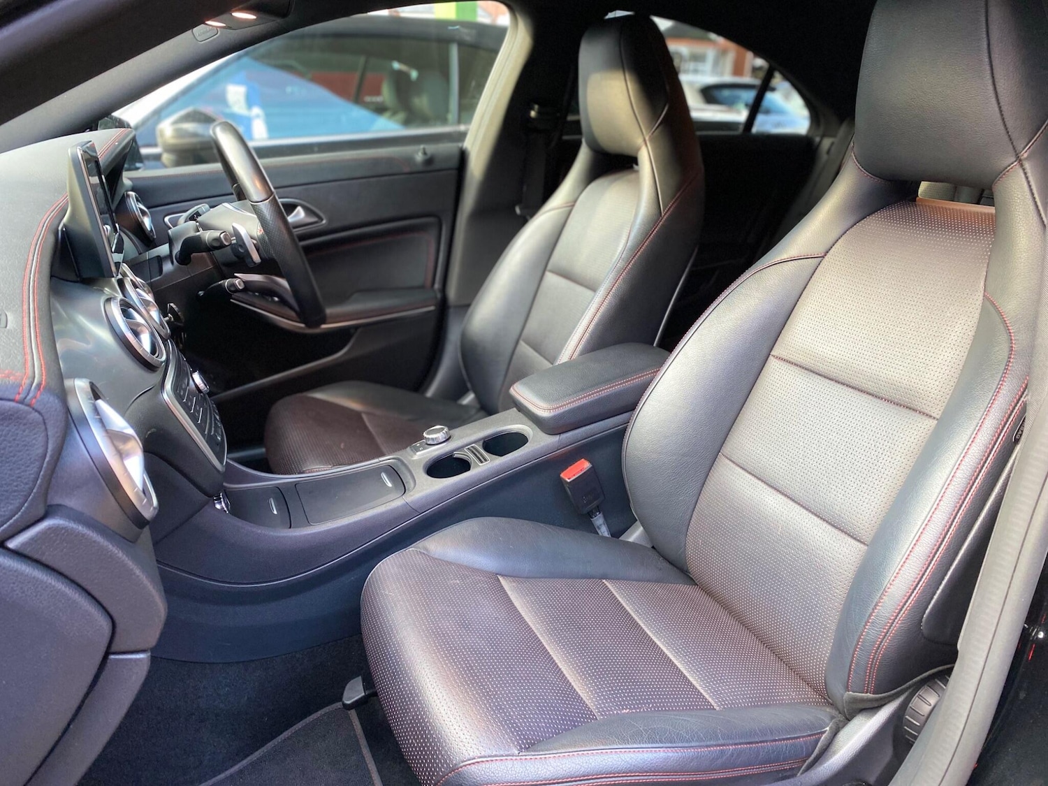 Used Mercedes-Benz CLA 2015 for sale - 76832557: Photo 23