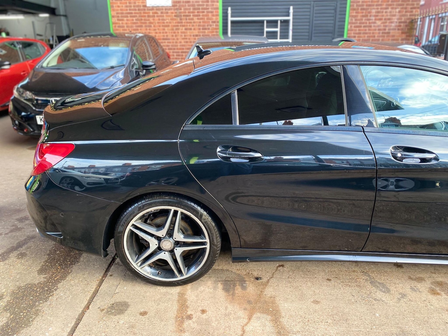 Used Mercedes-Benz CLA 2015 for sale - 76832557: Photo 9