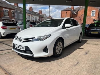Used Toyota Auris 2014 for sale - 79621886: Photo