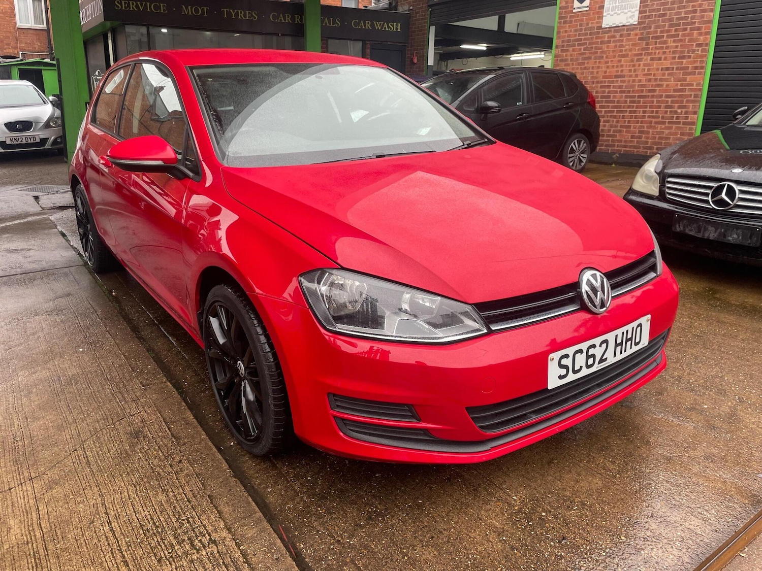 Used Volkswagen Golf 2013 for sale - 77290679: Photo 4