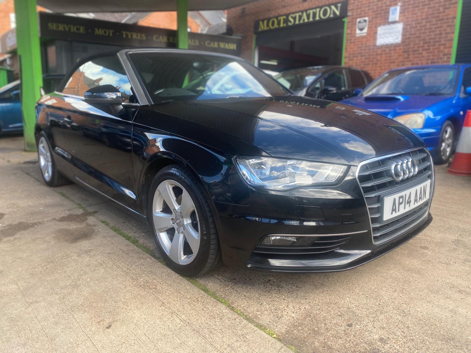 Used Audi A3 Cabriolet 2014 for sale - 76195928: Photo 3