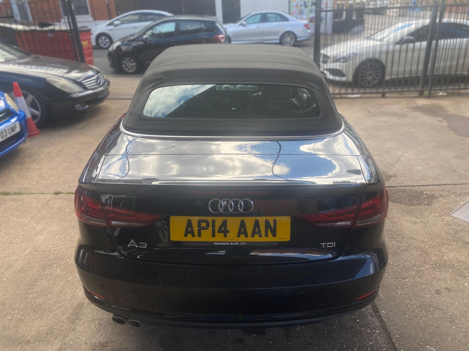 Used Audi A3 Cabriolet 2014 for sale - 76195928: Photo 8