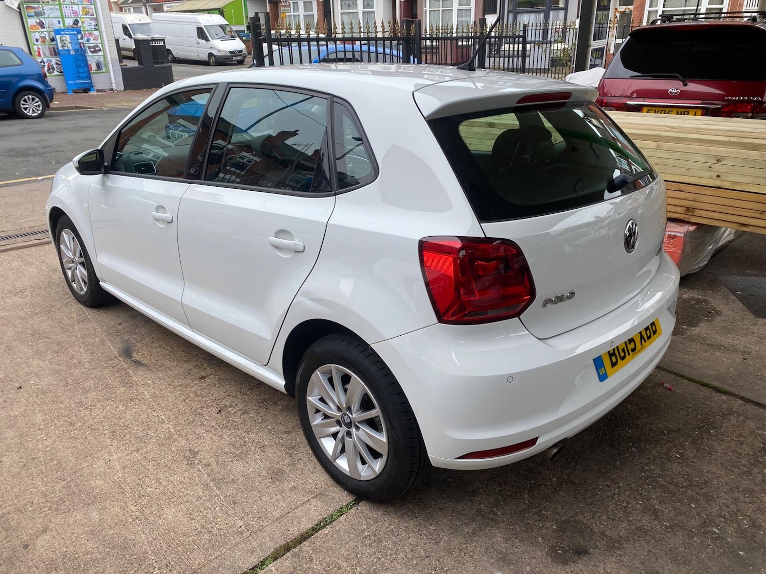 Used Volkswagen Polo 2015 for sale - 76423106: Photo 10