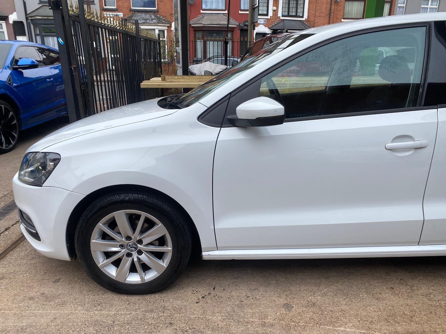 Used Volkswagen Polo 2015 for sale - 76423106: Photo 13