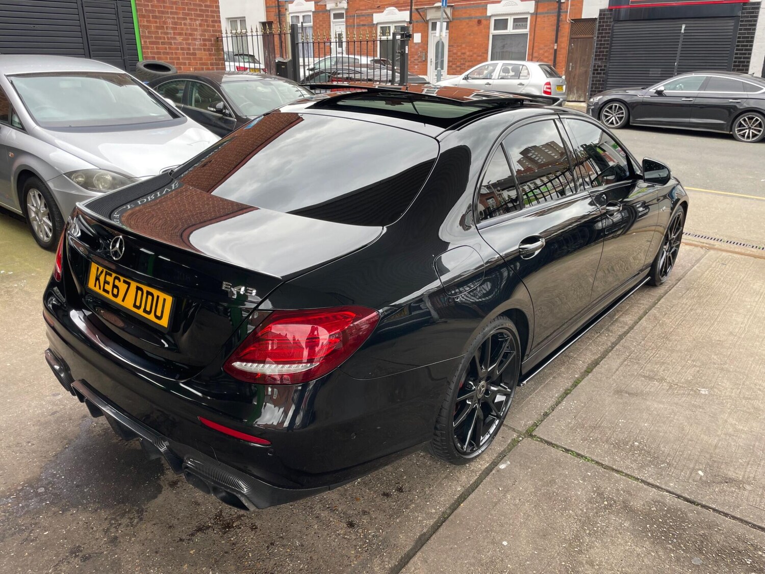 Used Mercedes-Benz E Class for sale - 77824669: Photo 12