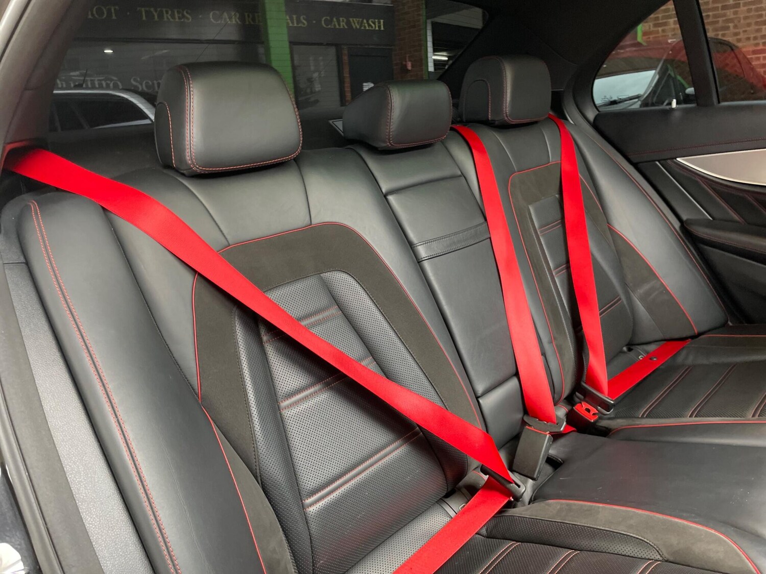 Used Mercedes-Benz E Class for sale - 77824669: Photo 35