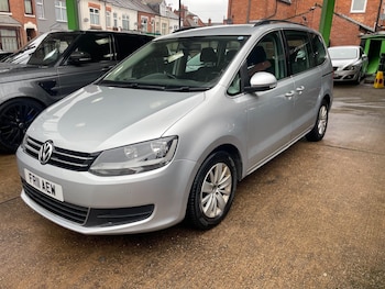 2011 (11) - 2.0 TDI CR BlueMotion Tech 140 SE 5dr DSG