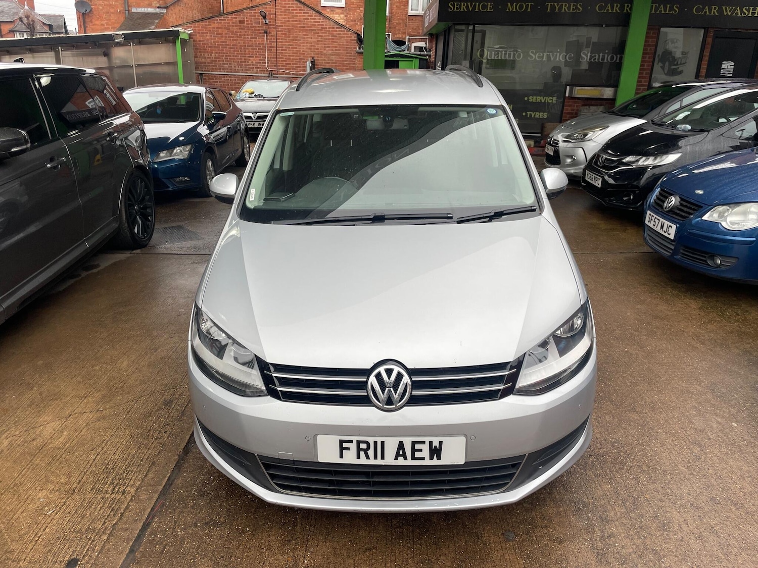 Used Volkswagen Sharan 2011 for sale - 77291406: Photo 2
