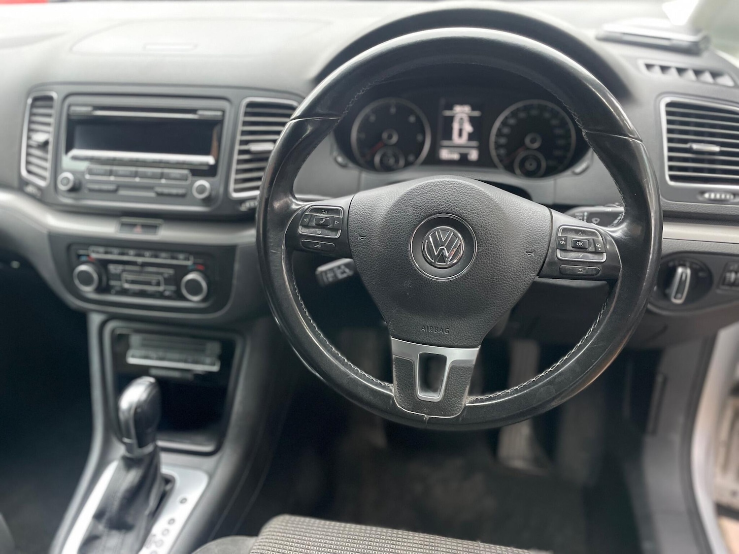 Used Volkswagen Sharan 2011 for sale - 77291406: Photo 31